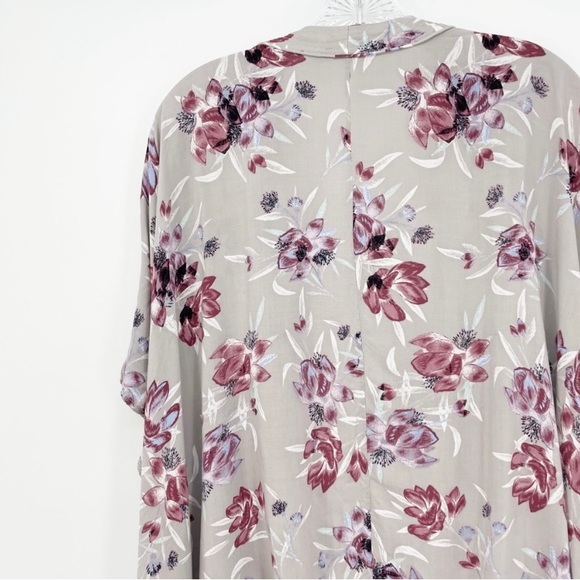 Aritzia Talula Kimono/Shawl Sleeveless Open Cardigan - Picture 8 of 9